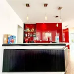 Centro فندق
