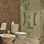 Centro فندق ليريا