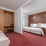 Centro فندق ليريا