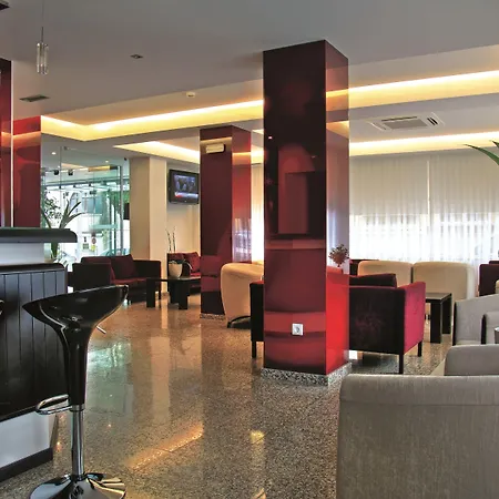 Centro מלון 3*